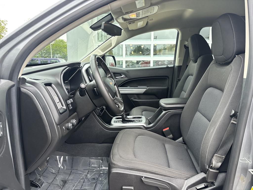 Thumbnail: 2019 Chevrolet Colorado - 6
