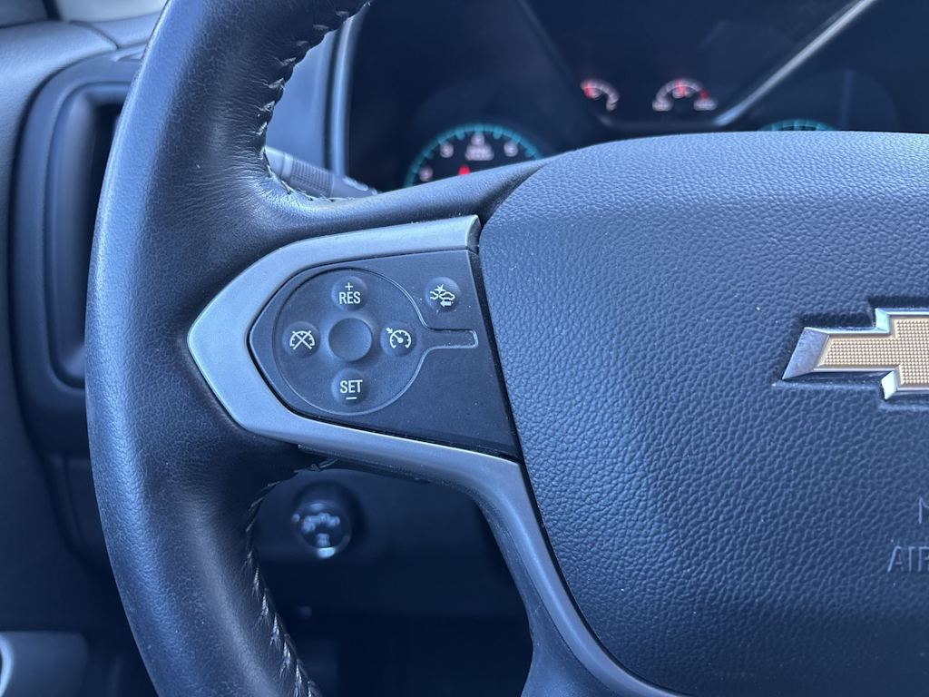 Thumbnail: 2022 Chevrolet Colorado - 10
