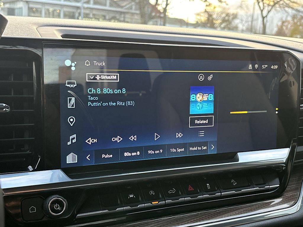 Thumbnail: 2024 Chevrolet Silverado 1500 - 18