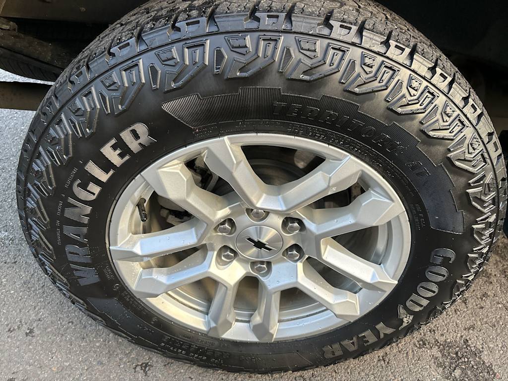 Thumbnail: 2024 Chevrolet Silverado 1500 - 6