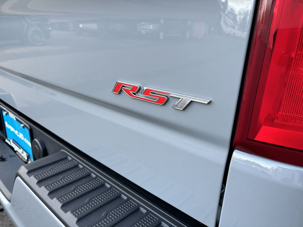 Thumbnail: 2024 Chevrolet Silverado 1500 - 5