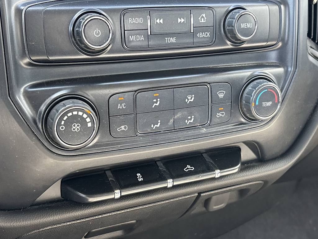 Thumbnail: 2017 Chevrolet Silverado 1500 - 19