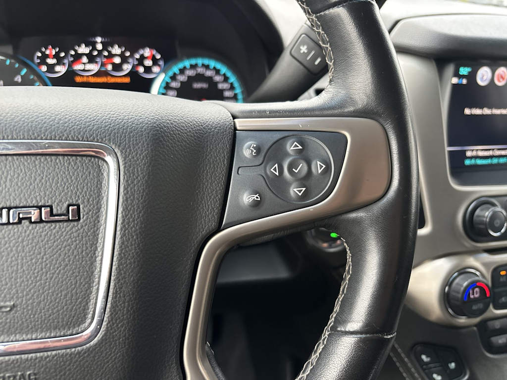 Thumbnail: 2019 GMC Yukon - 19