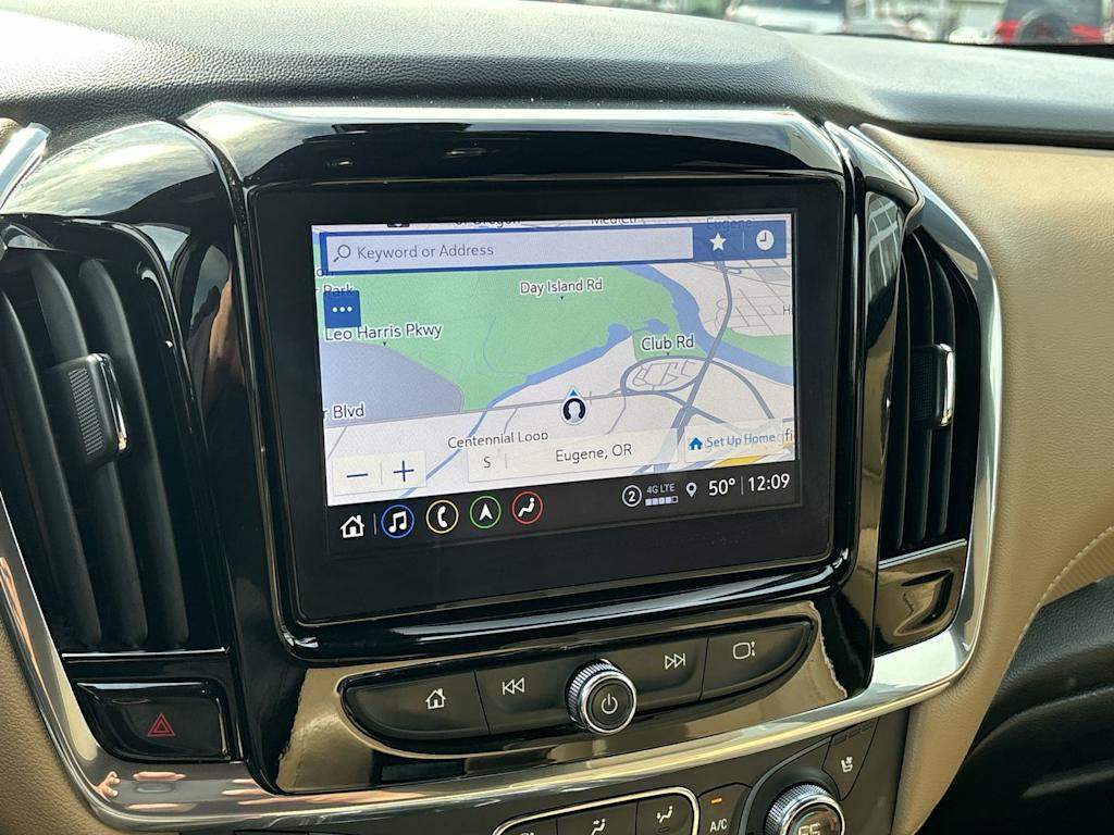 Thumbnail: 2023 Chevrolet Traverse - 19