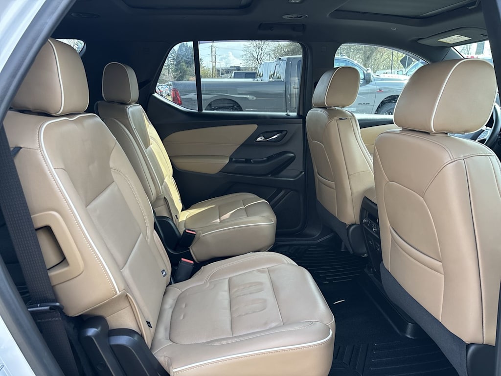 Thumbnail: 2023 Chevrolet Traverse - 7