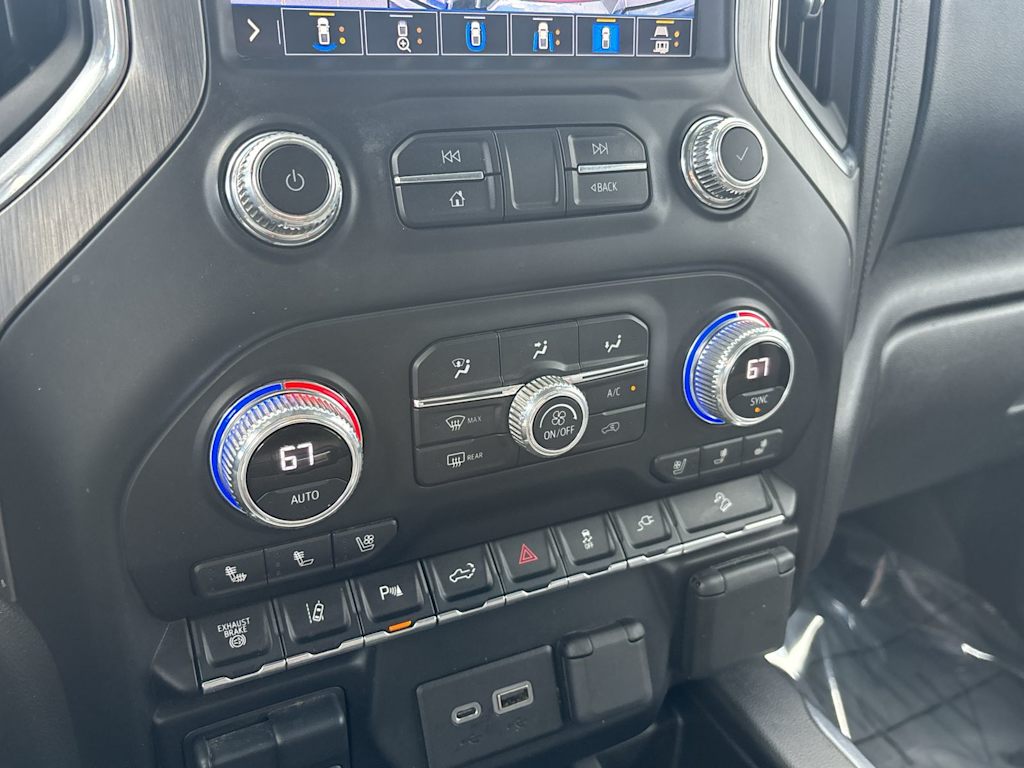 Thumbnail: 2020 GMC Sierra 3500 - 28