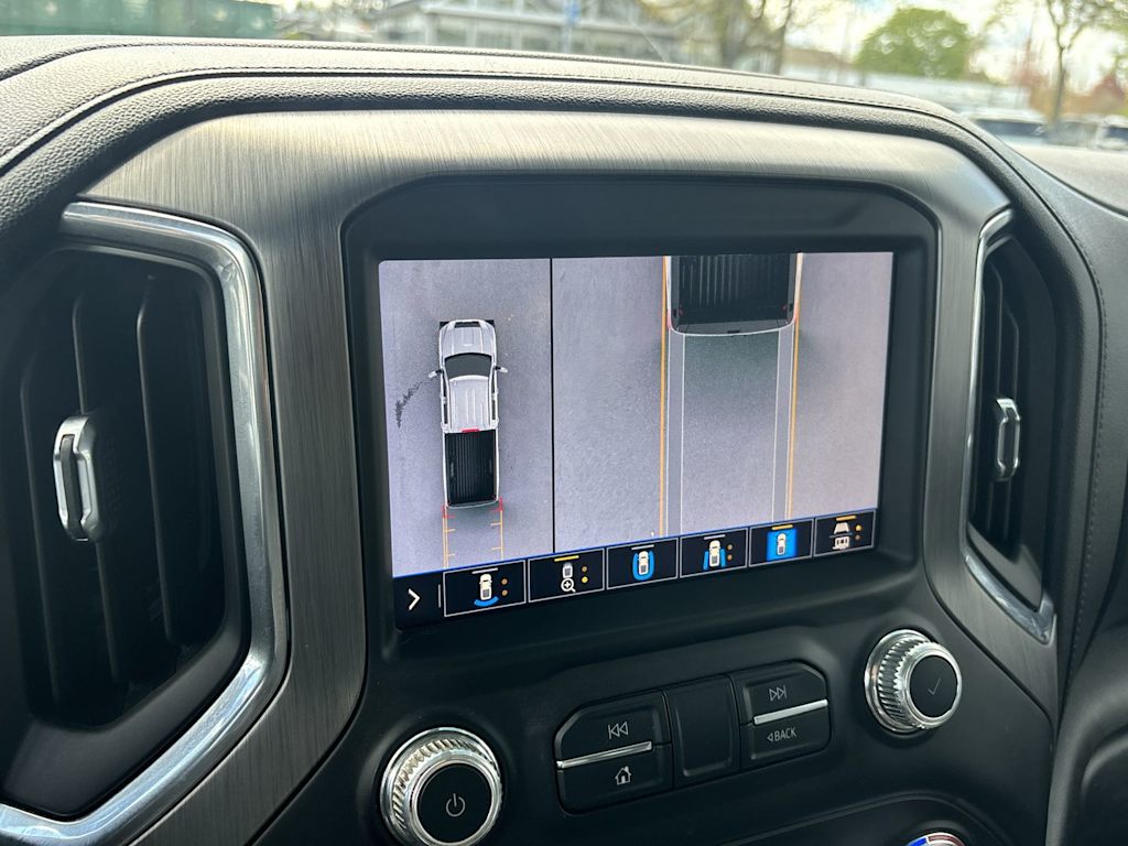 Thumbnail: 2020 GMC Sierra 3500 - 27