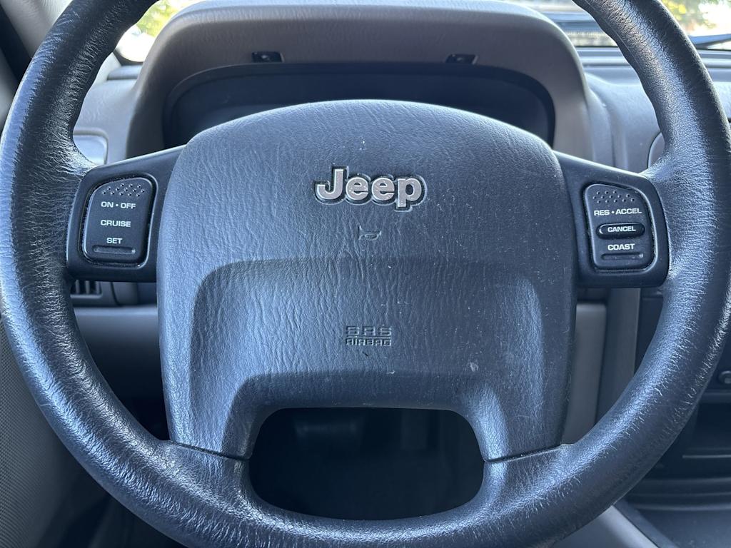 Thumbnail: 2003 Jeep Grand Cherokee - 16
