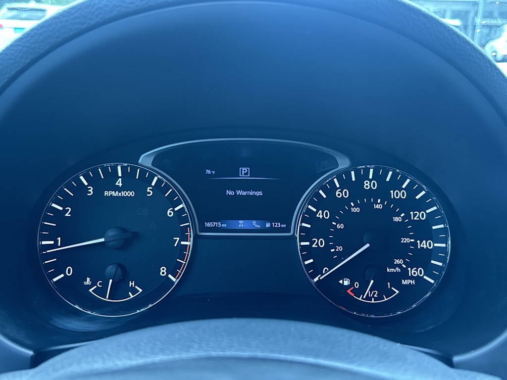 Thumbnail: 2016 Nissan Altima - 12