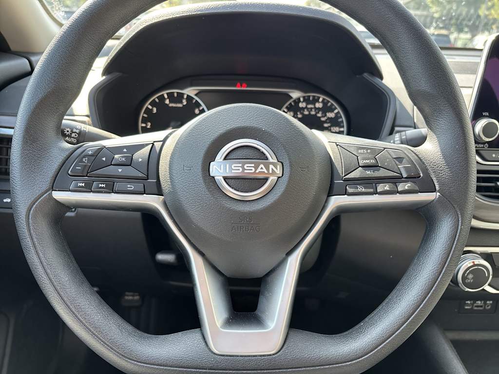 Thumbnail: 2025 Nissan Altima - 2