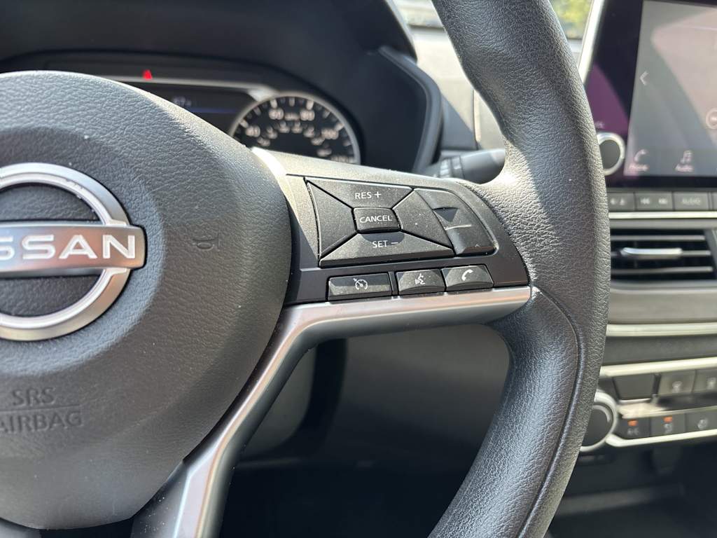 Thumbnail: 2025 Nissan Altima - 11