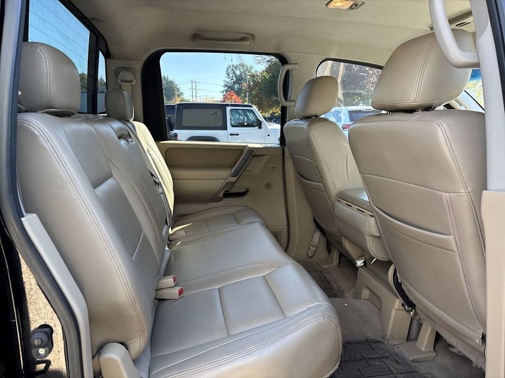 Thumbnail: 2009 Nissan Titan - 6