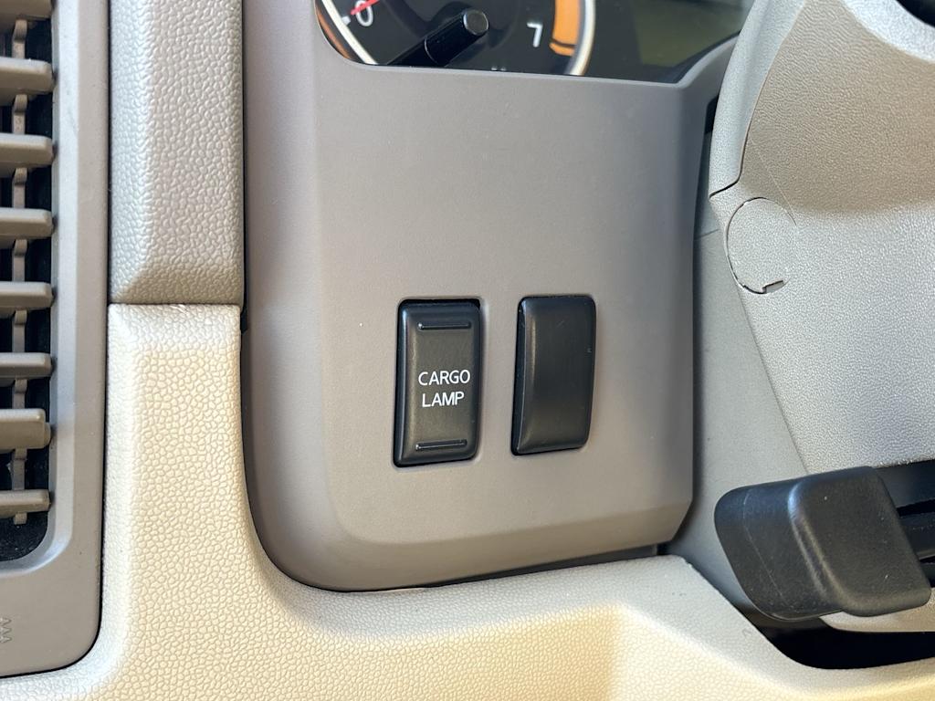 Thumbnail: 2009 Nissan Titan - 13