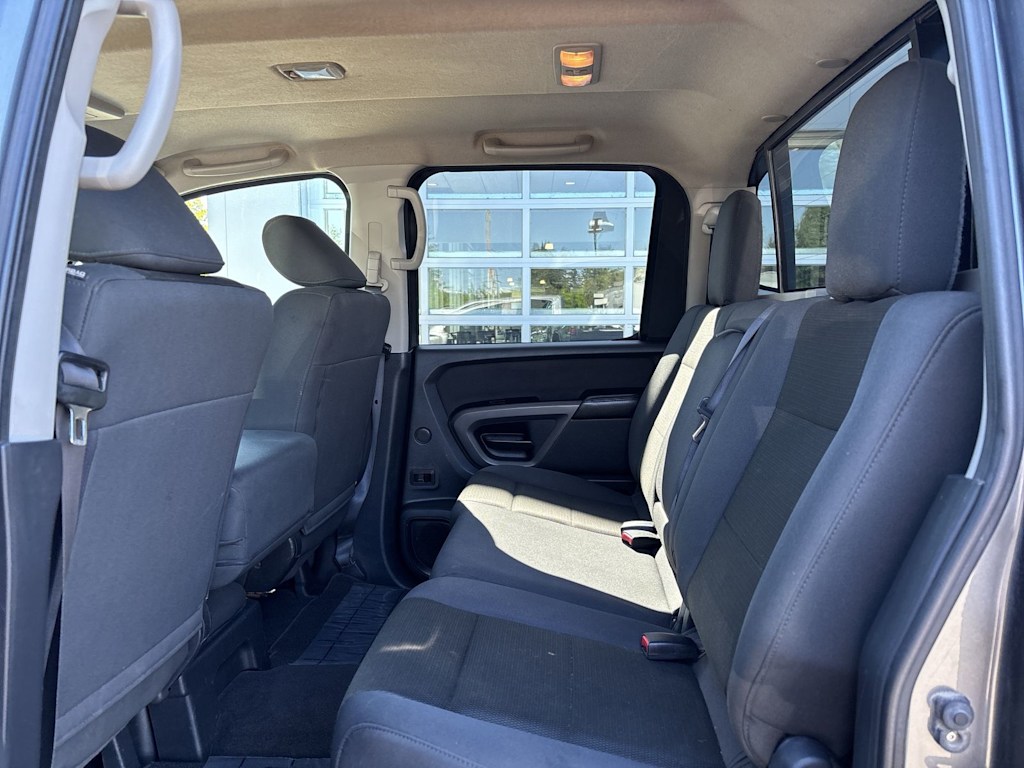 Thumbnail: 2015 Nissan Titan - 12