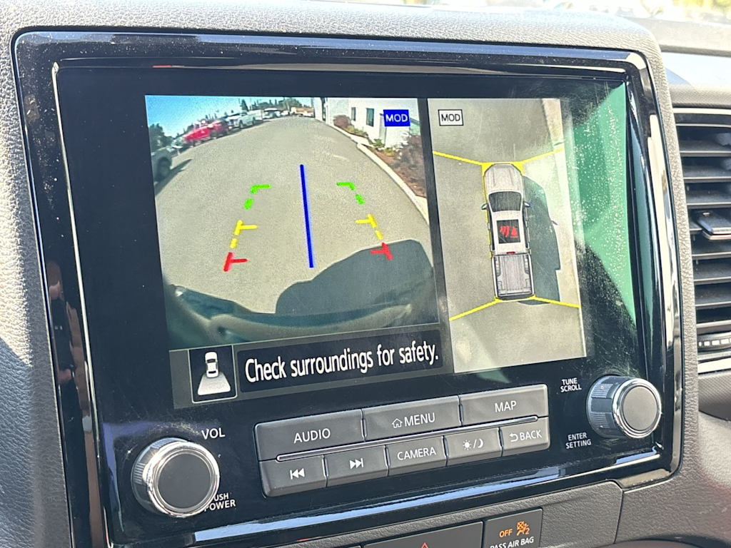 Thumbnail: 2023 Nissan Frontier - 25