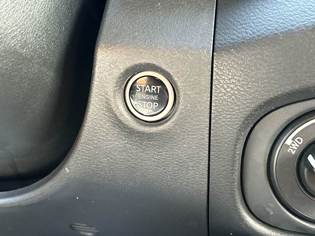 Thumbnail: 2023 Nissan Frontier - 29