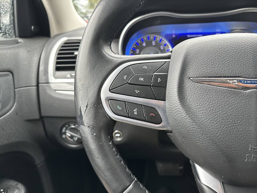 Thumbnail: 2021 Chrysler 300 - 12