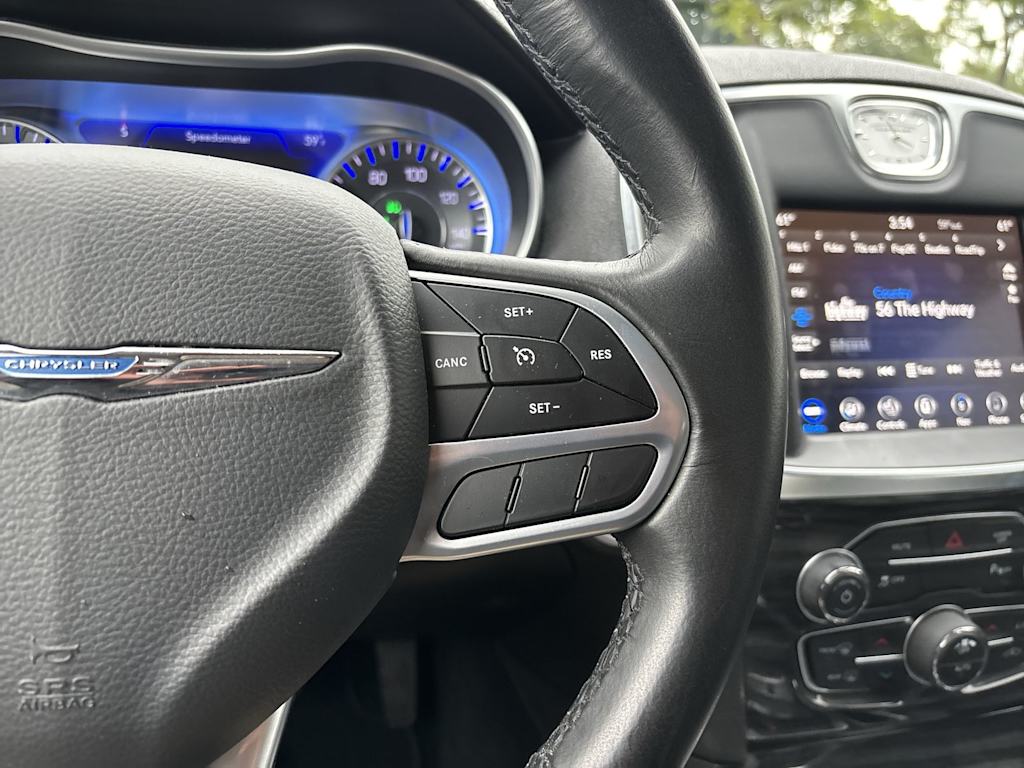 Thumbnail: 2021 Chrysler 300 - 13