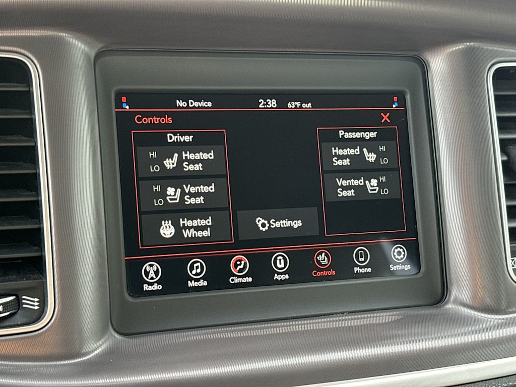 Thumbnail: 2022 Dodge Charger - 22