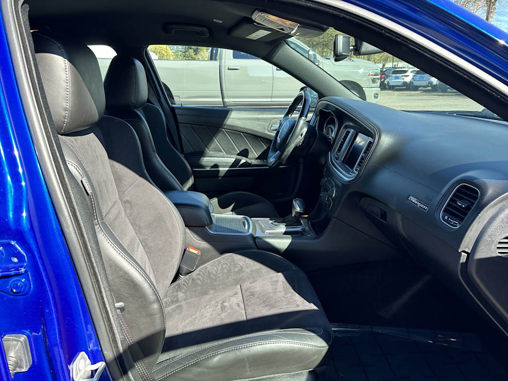 Thumbnail: 2022 Dodge Charger - 6