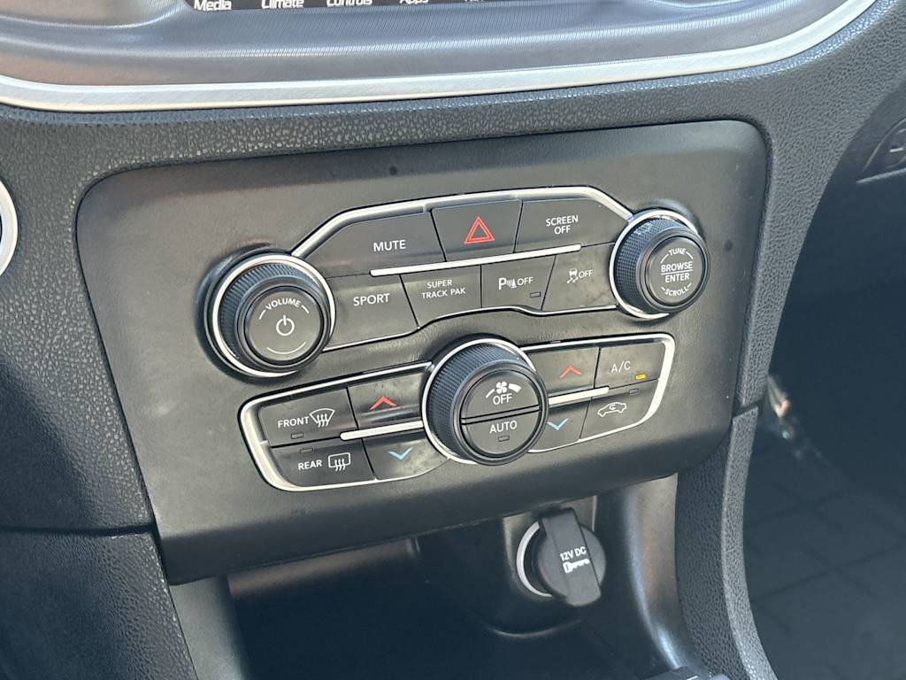 Thumbnail: 2022 Dodge Charger - 27