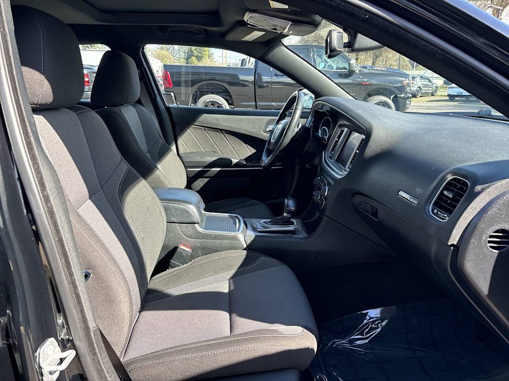 Thumbnail: 2022 Dodge Charger - 6