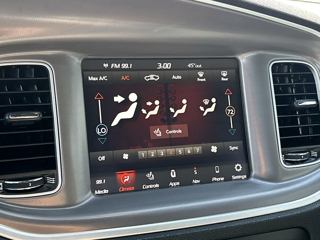 Thumbnail: 2022 Dodge Charger - 18