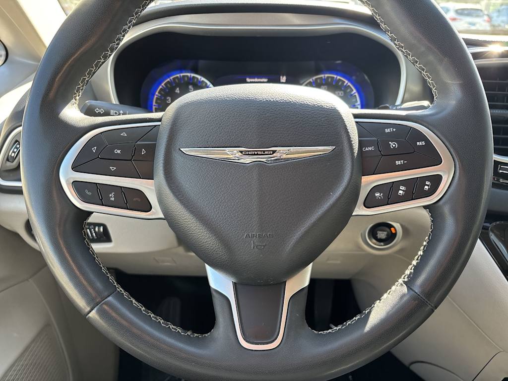 Thumbnail: 2023 Chrysler Pacifica - 2