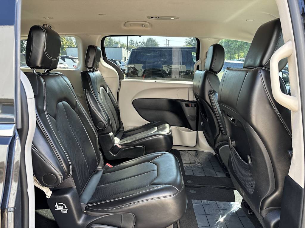 Thumbnail: 2024 Chrysler Pacifica - 8