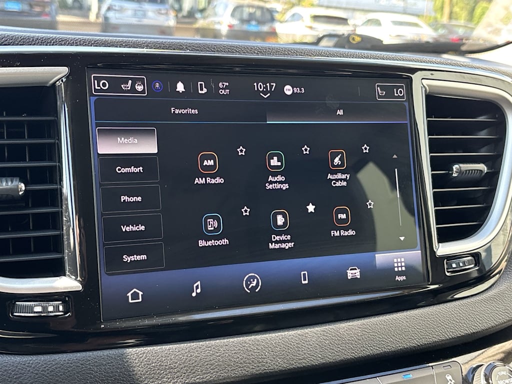Thumbnail: 2024 Chrysler Pacifica - 21