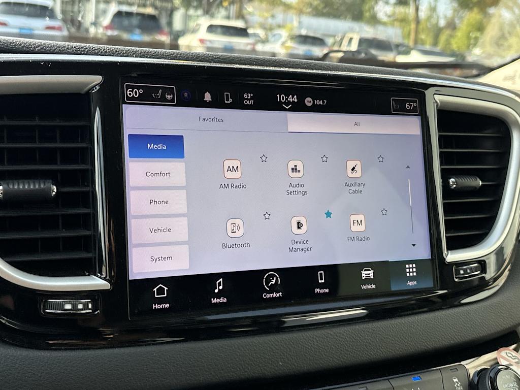 Thumbnail: 2023 Chrysler Pacifica - 20