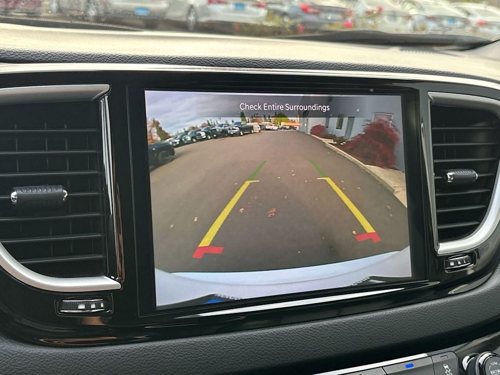 Thumbnail: 2024 Chrysler Pacifica - 21