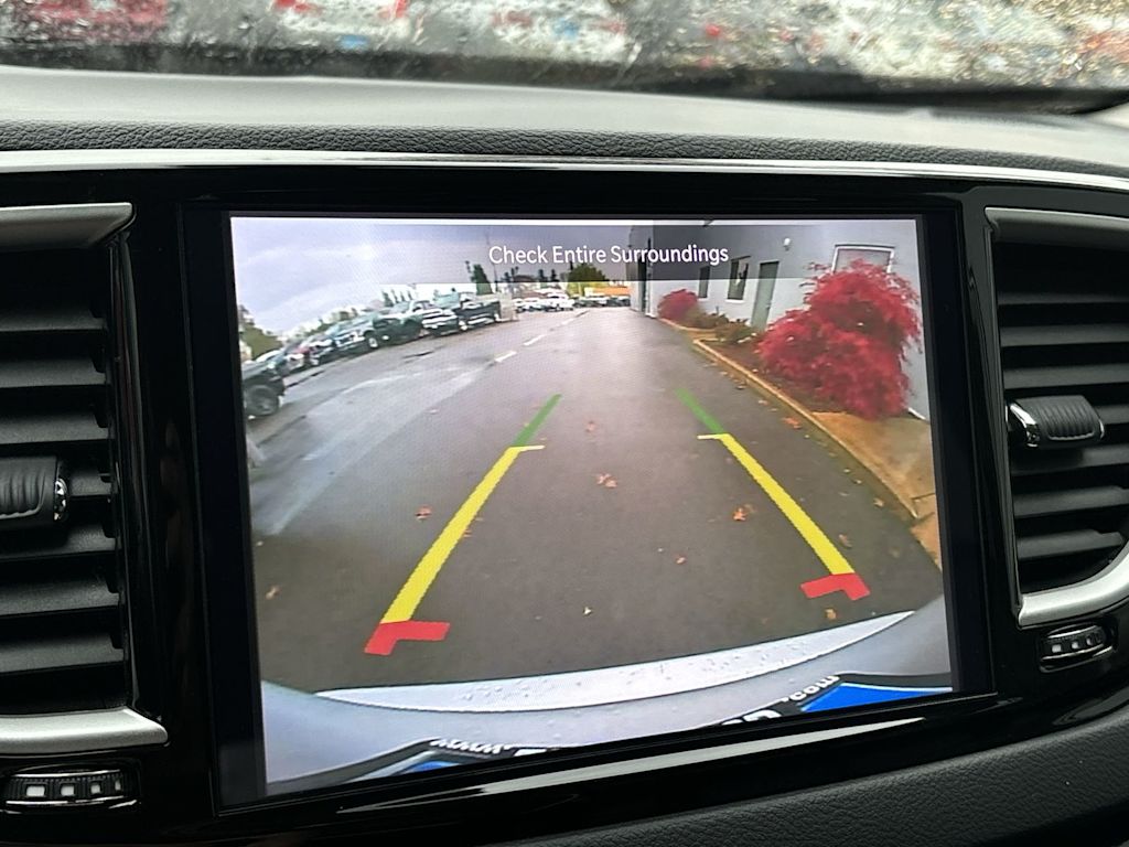 Thumbnail: 2024 Chrysler Pacifica - 23