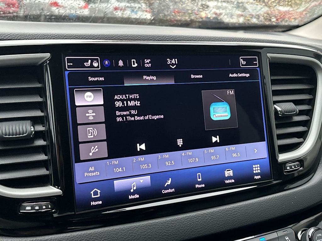 Thumbnail: 2024 Chrysler Pacifica - 19