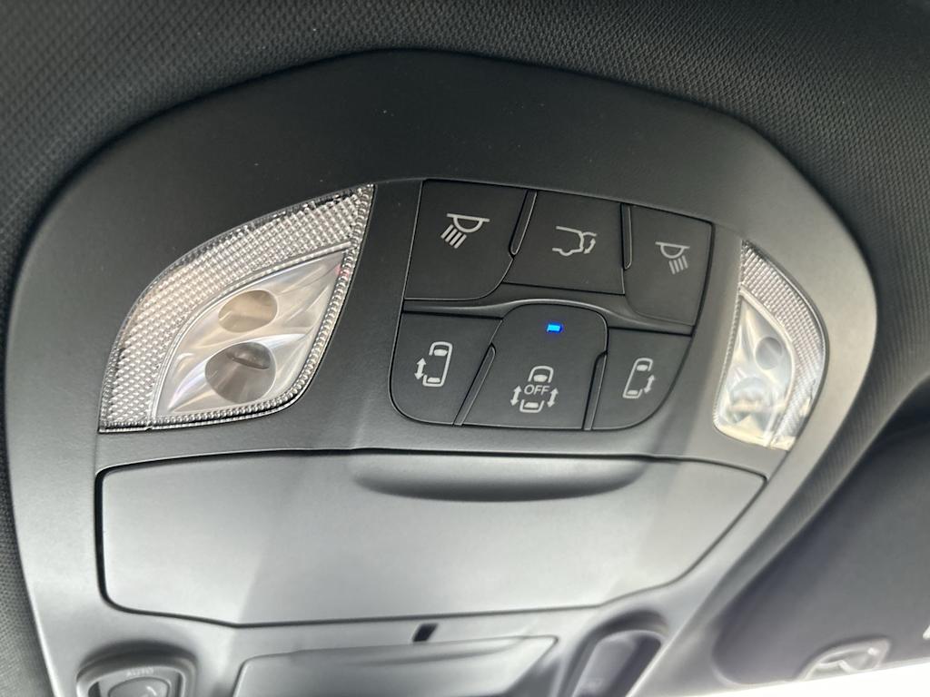 2026 Chrysler Pacifica Select - Photo 26