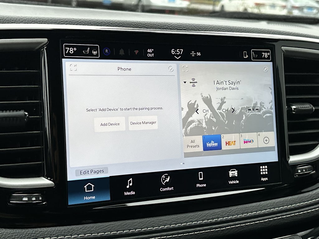 2026 Chrysler Pacifica Select - Photo 10