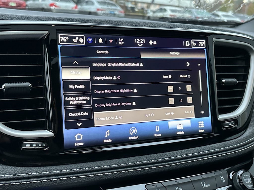 Thumbnail: 2026 Chrysler Pacifica - 18