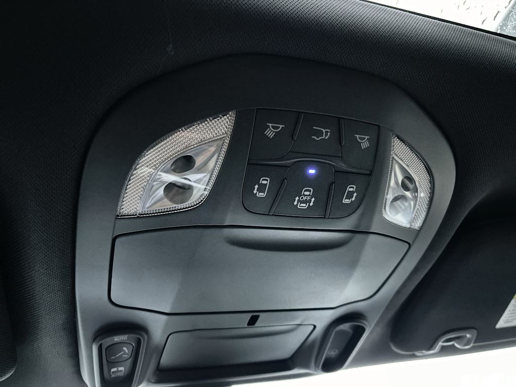 Thumbnail: 2026 Chrysler Pacifica - 24