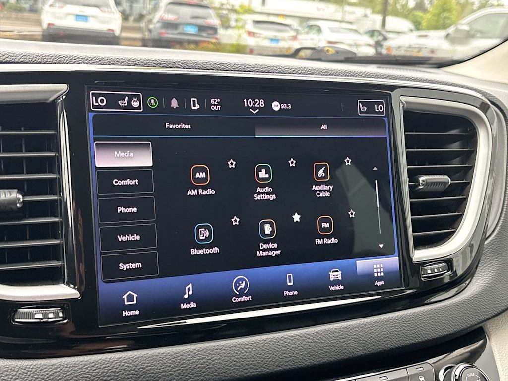 Thumbnail: 2024 Chrysler Pacifica - 21