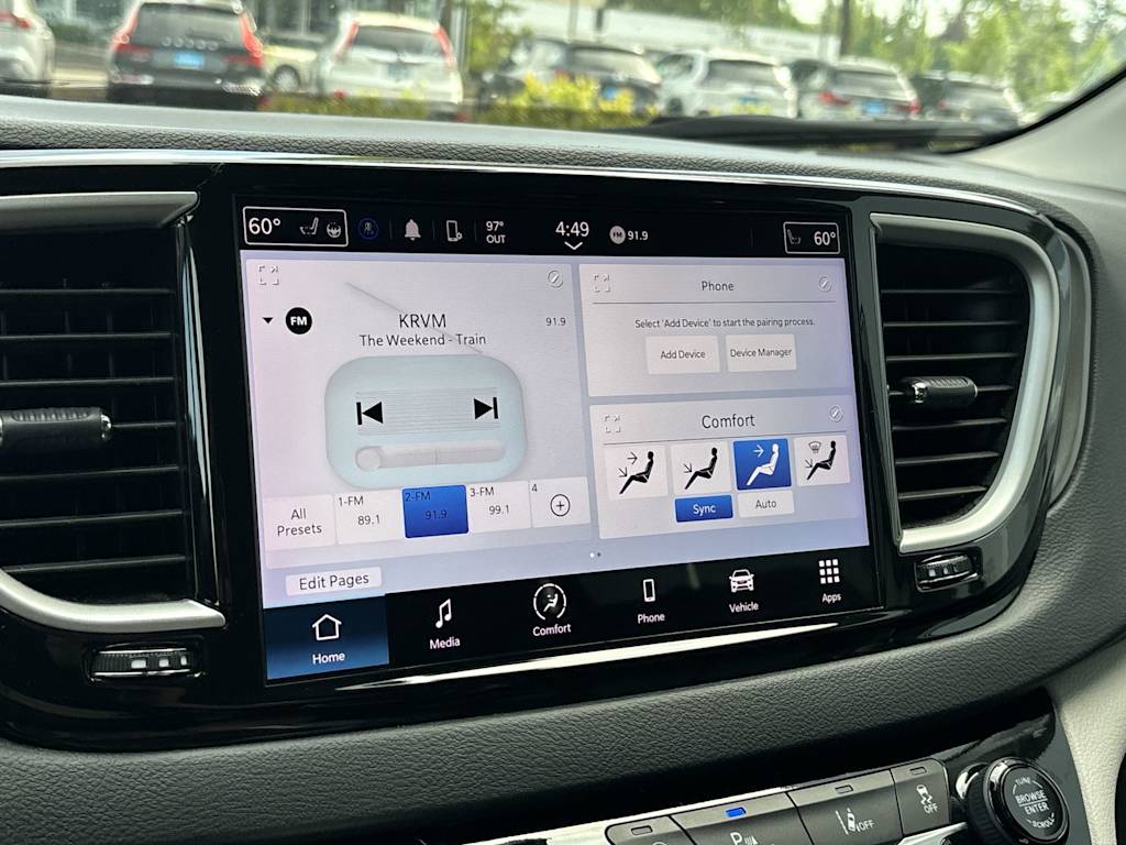 Thumbnail: 2024 Chrysler Pacifica - 5