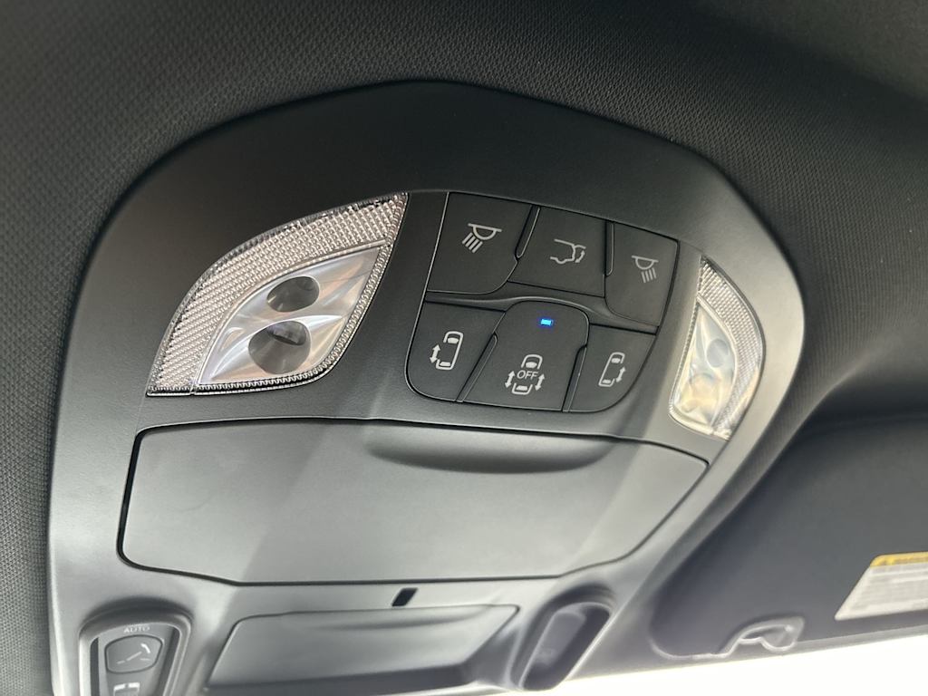 Thumbnail: 2026 Chrysler Pacifica - 28