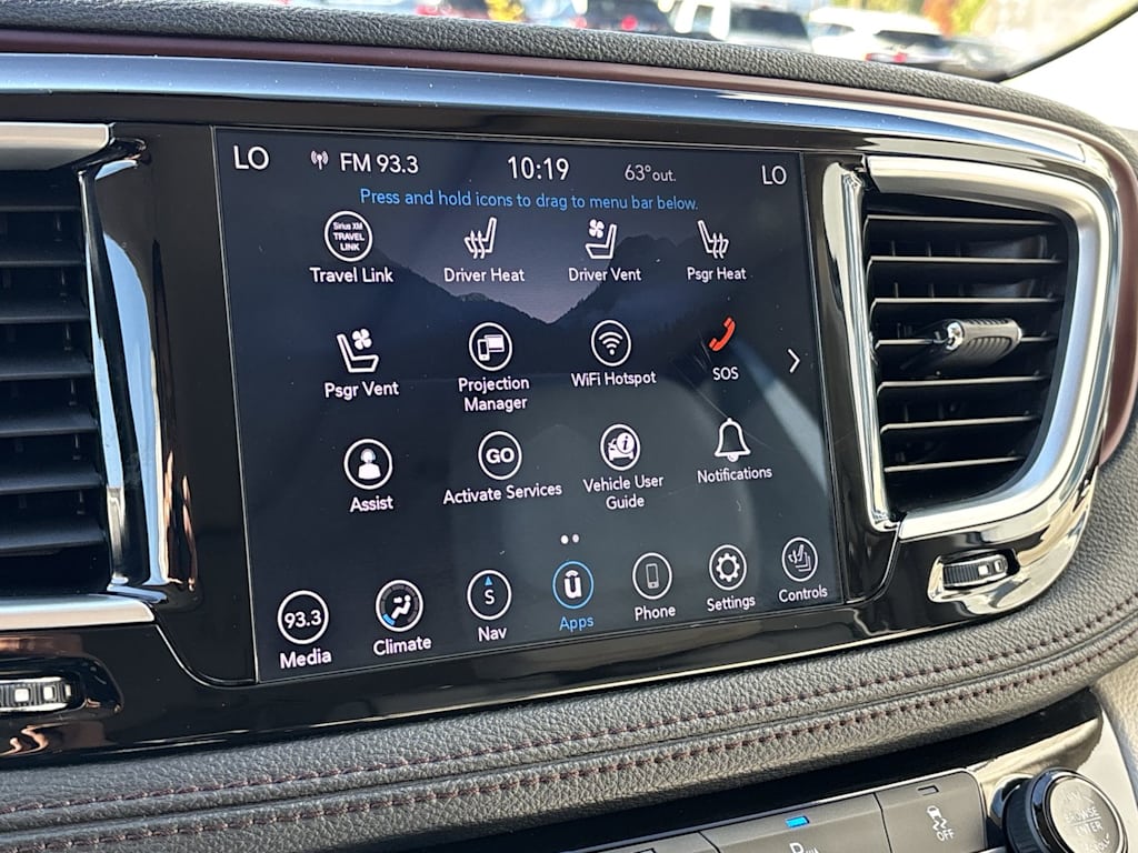 Thumbnail: 2020 Chrysler Pacifica - 21