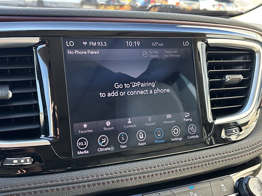 Thumbnail: 2020 Chrysler Pacifica - 23