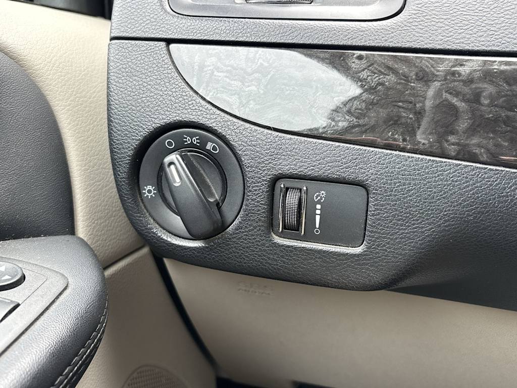 Thumbnail: 2014 Dodge Grand Caravan - 16