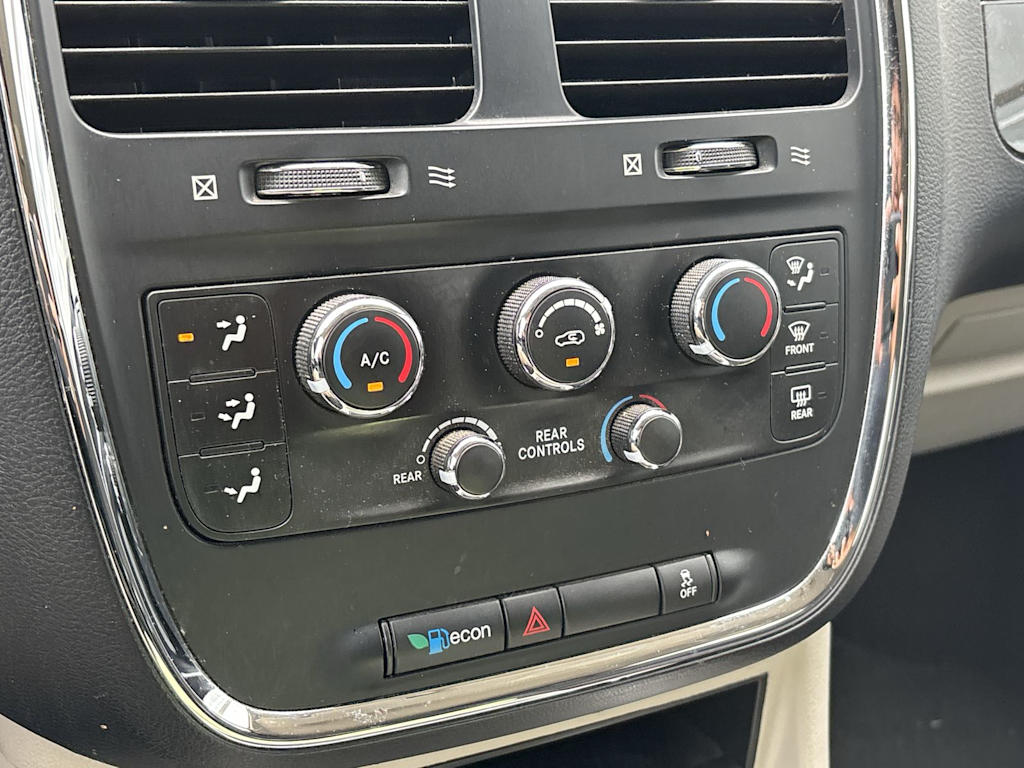 Thumbnail: 2014 Dodge Grand Caravan - 14