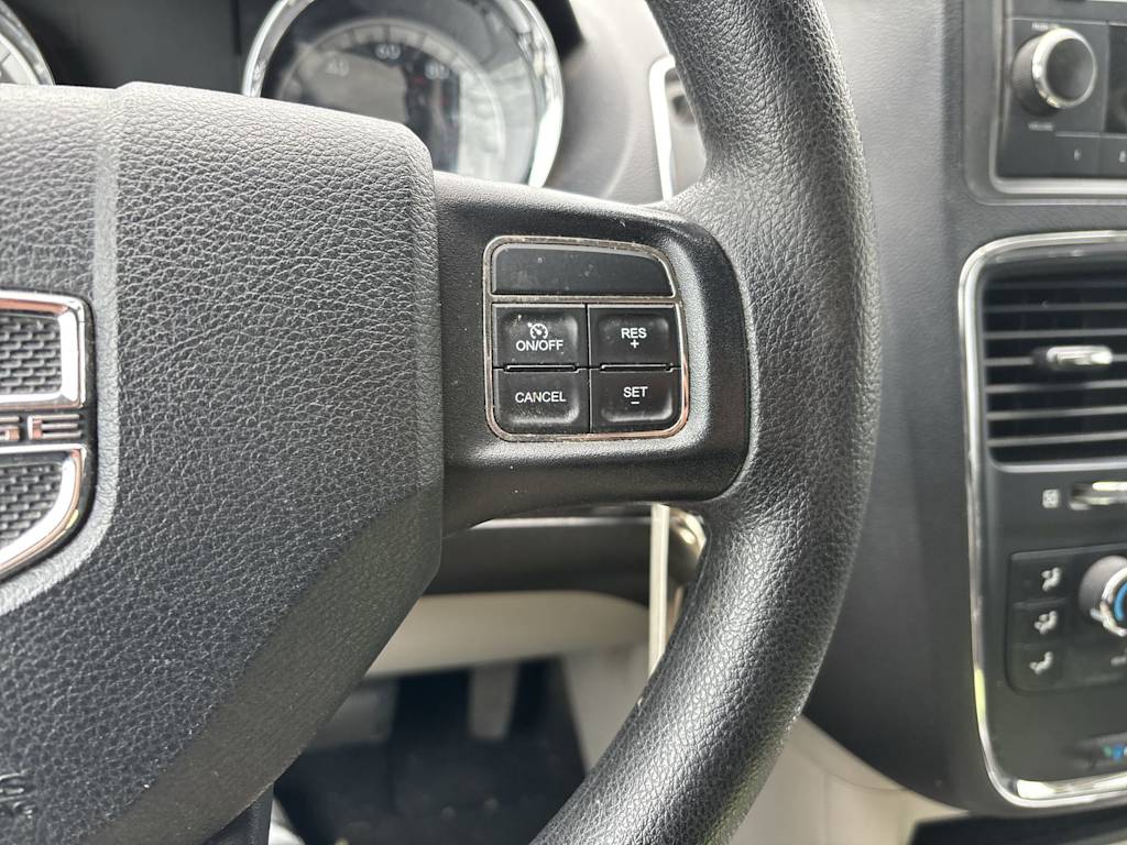 Thumbnail: 2014 Dodge Grand Caravan - 12