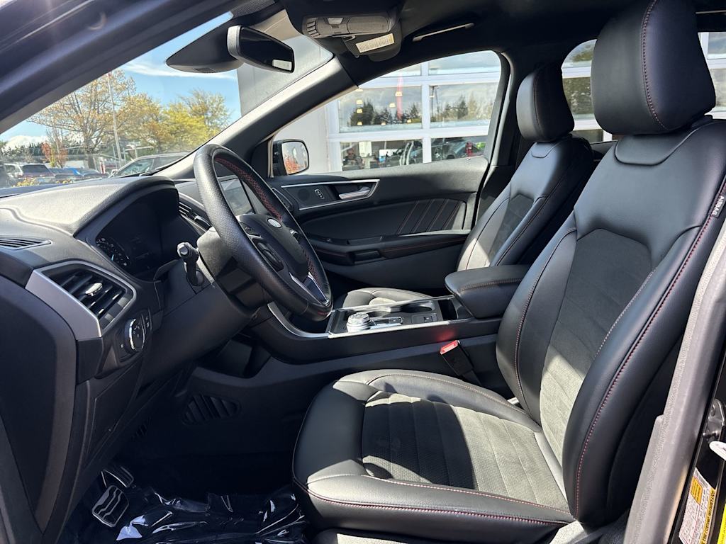 Thumbnail: 2022 Ford Edge - 6