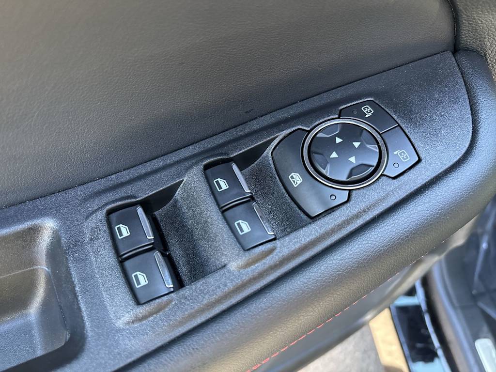 Thumbnail: 2022 Ford Edge - 12