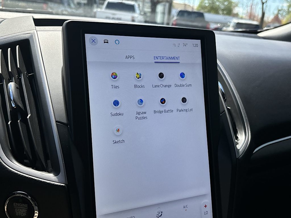 Thumbnail: 2022 Ford Edge - 22