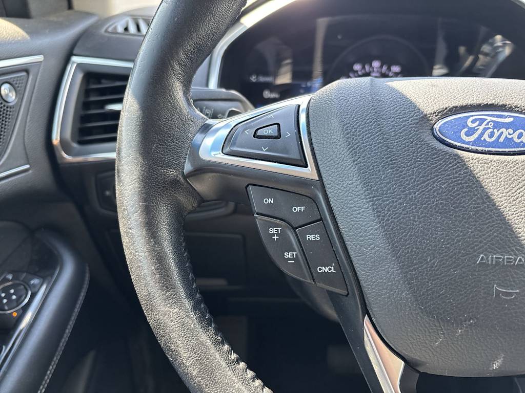 Thumbnail: 2019 Ford Edge - 11